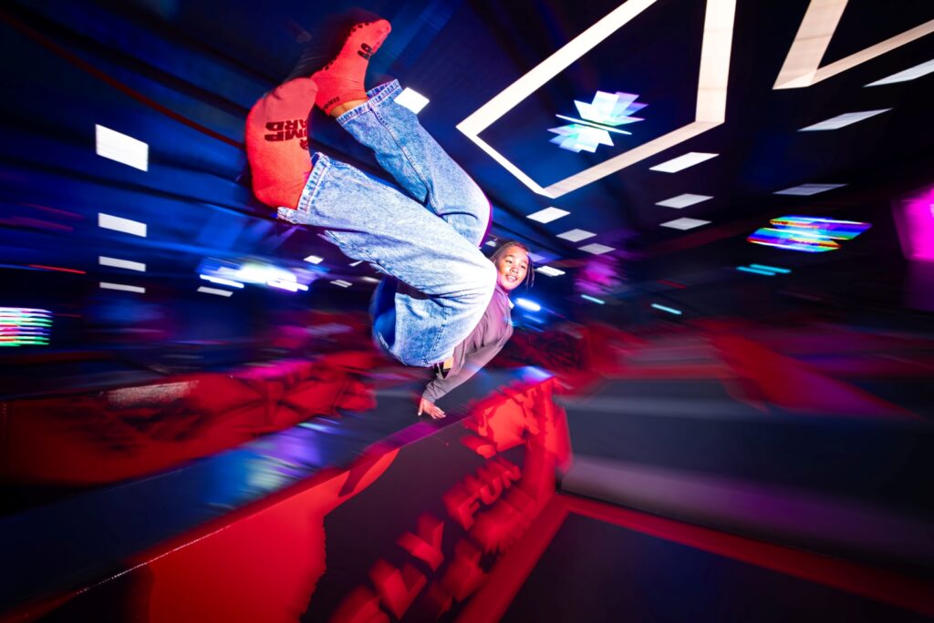 Parkour i Obstacle course på JumpYard Barkarby