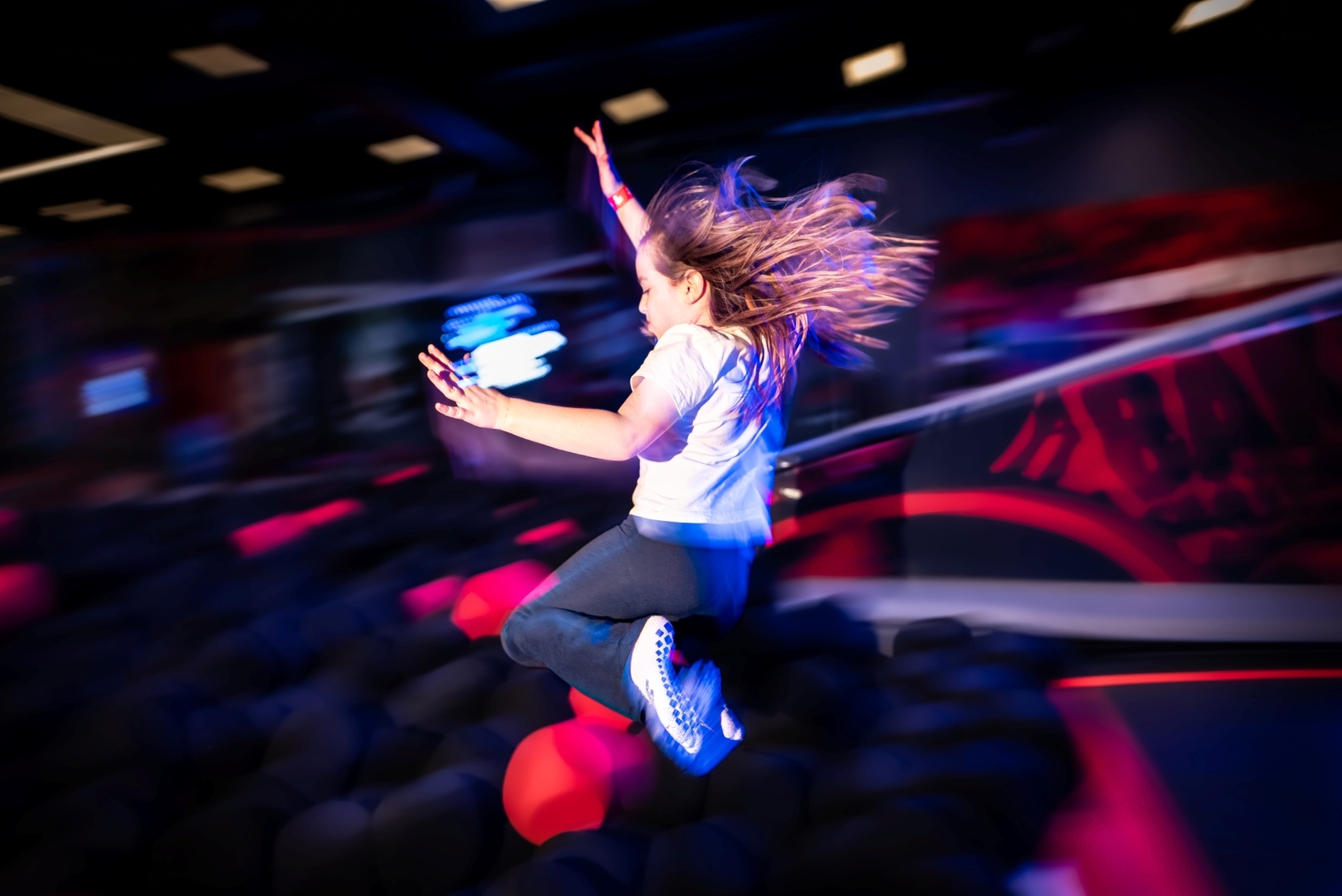 Hopp ner i skumgummigrop på JumpYard